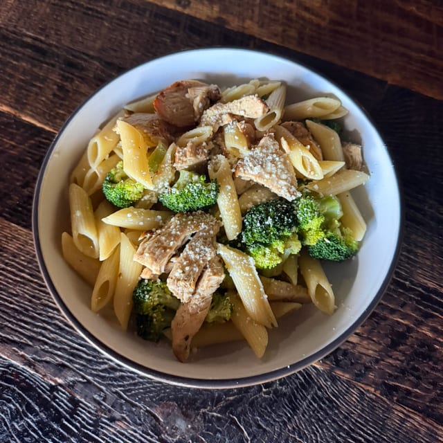 Lunch Ziti Chicken Broccoli.